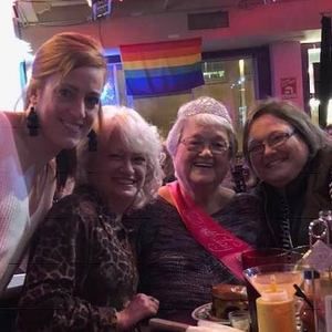 Meet your Posher, Kari